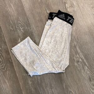 Adidas White Athletic Cropped Leggings Men Medium Bin G-25‎